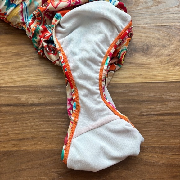 Lauren Ralph Lauren Boho Sunrise Paisley Mio One-Piece Multi Swimsuit - Picture 10 of 16